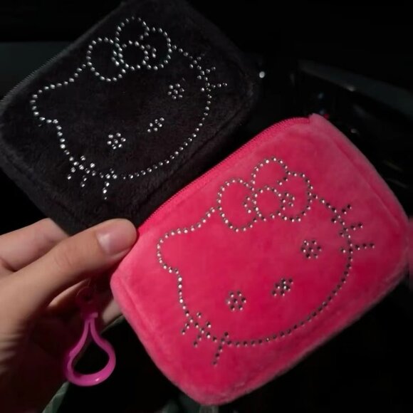 Hello Kitty Japan Plush Velvet Card Holder Coin Bag w Zipper & Key Holder Bling - Picture 3 of 4